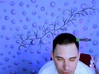 thomas-crow live cam profile