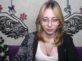 TracyLeeTT live webcam on Soda Cams