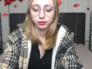 tracyleett's CamSoda show and profile