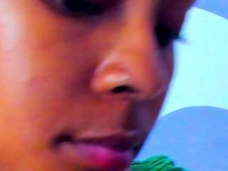 violeta-28 webcam model