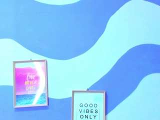 violeta-28's CamSoda show and profile