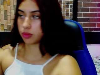 zharyt-sweet's CamSoda show and profile