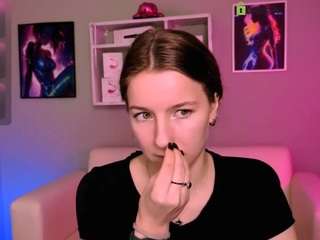 alyssamoan webcam camsoda model stream image