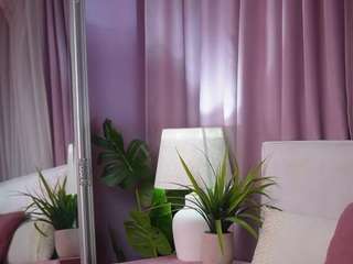 AmeliaJupiter live webcam show