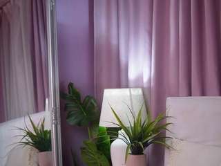 AmeliaJupiter live webcam show