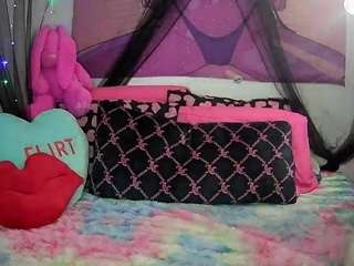 Live webcam model barbieriot on Soda Cams