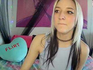 Live webcam model barbieriot on Soda Cams