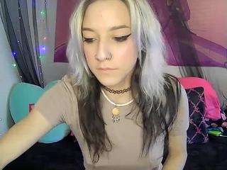 Live webcam model barbieriot on Soda Cams