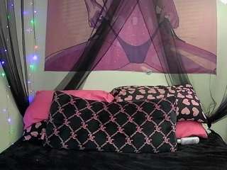 barbieriot Live Webcam on CamSoda