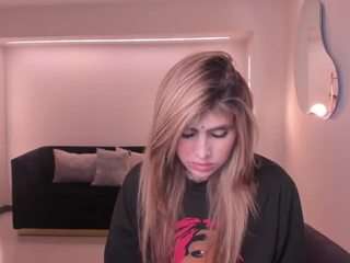 carlabrunni Hd live webcam