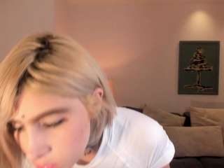 carlabrunni Live Webcam on CamSoda