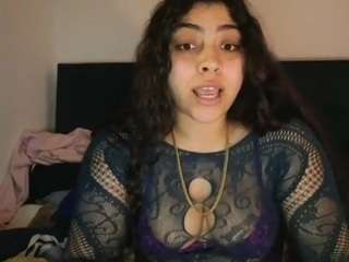 dommiesbackend, female webcam model,  years old, on live webcam