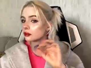 hedwigwintjen from CamSoda is Freechat