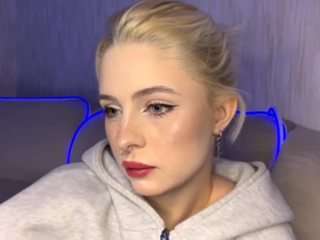 hedwigwintjen Live Webcam on CamSoda