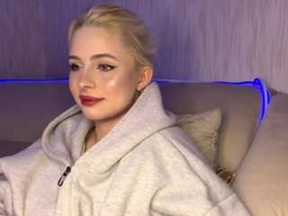 hedwigwintjen Live Webcam on CamSoda