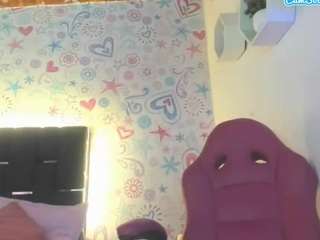 isa-rivas Curvy live webcam