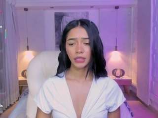 kylie-collins's CamSoda show and profile