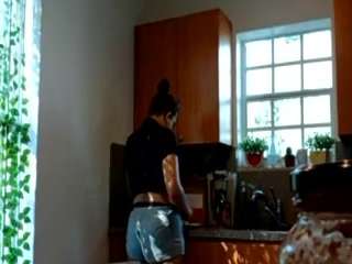 lightskinchick12 Live Webcam on CamSoda