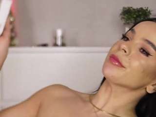 miss-denisse Deepth live webcam