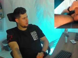 ryan-evanss webcam model