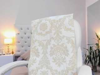 scarlett-bunnyy live cam profile