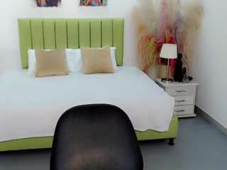 sebastiancruz1's CamSoda show and profile