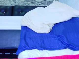 secrett-desiree live webcam show
