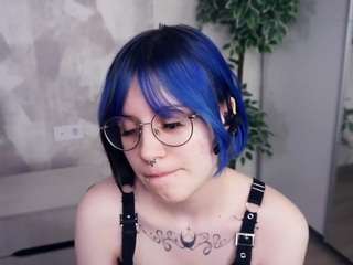  selinaconell chat room