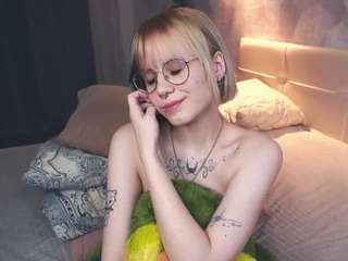 selinaconell's CamSoda show and profile