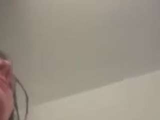 Meghan Monroe — LIVE on Camsoda