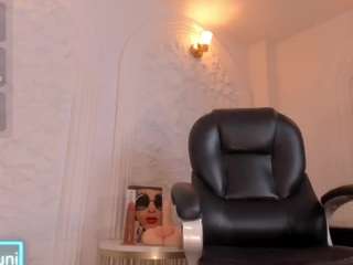 zarakafruni live webcam show