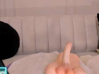 ZaraKafruni live webcam show
