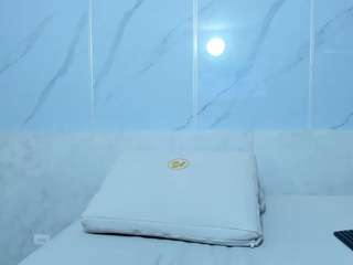  camilla-weit chat room