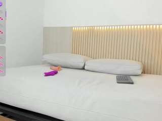  camilla-weit chat room