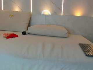  camilla-weit chat room