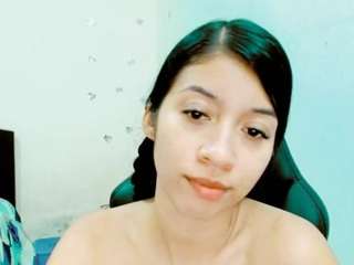 ellieaurora Live Webcam on CamSoda