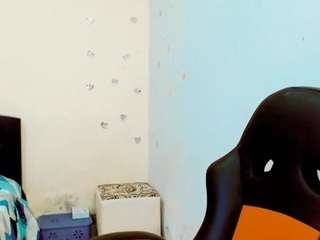  ellieaurora chat room