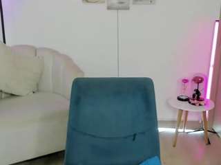 haileyflorez Live Webcam on CamSoda