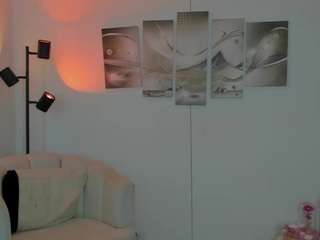 haileyflorez's CamSoda show and profile