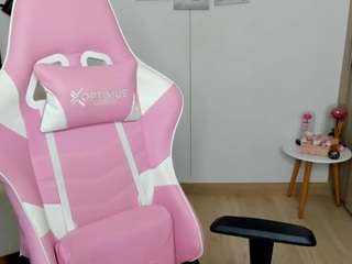 le modèle haileyflorez est en webcam porno dans un show sur le site camsoda, il possède les tags suivants: black hair,blowjob,brown eyes,doggy style,erotic dance,fingering,flashing,lovense,normal,teen 18,toys,young adult,hd,latina