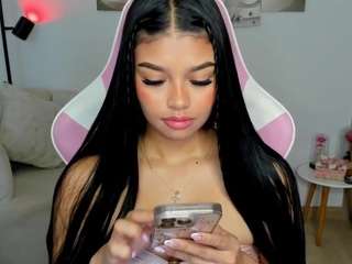 haileyflorez Live Webcam on CamSoda