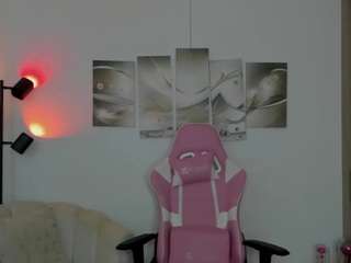 le modèle haileyflorez est en webcam porno dans un show sur le site camsoda, il possède les tags suivants: black hair,blowjob,brown eyes,doggy style,erotic dance,fingering,flashing,lovense,normal,teen 18,toys,young adult,hd,latina