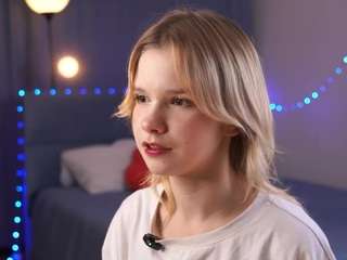 lavernkillen's CamSoda show and profile