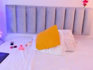  lilithdamour chat room