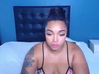 naughty-biigass Live Webcam on CamSoda