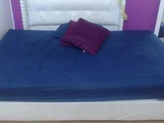 naughty-biigass webcam