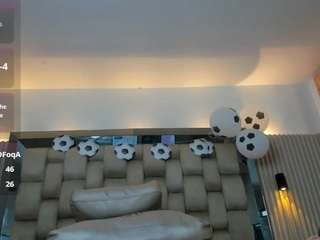Live cam show with Noah-Pariss