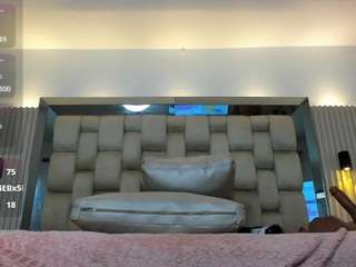 Noah-Pariss live webcam show