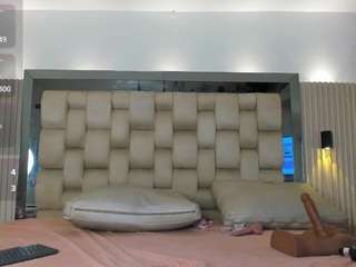 Noah-Pariss live webcam show