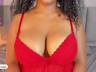 tinacurly Live Webcam on CamSoda